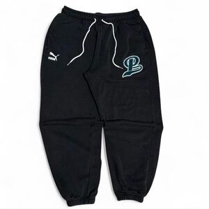 Vintage 90’s Puma men’s Black Jogger Pants with embroidered logo